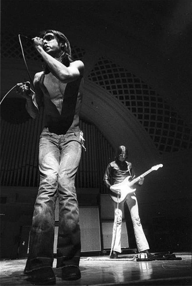 Iggy and the stooges live in 1970